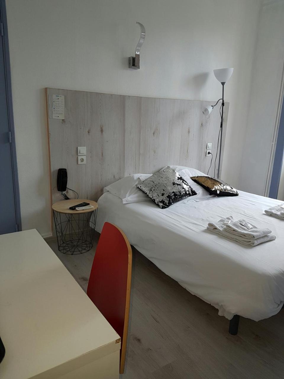 Hotel Gambetta Saint-Malo Bagian luar foto